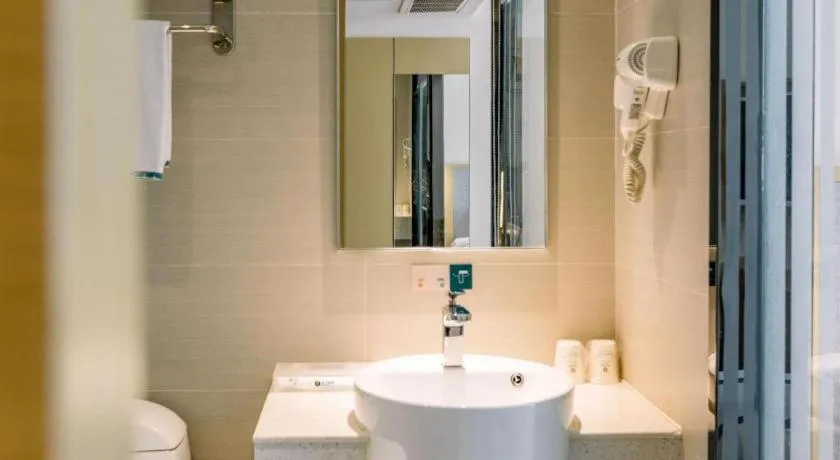 City Comfort Inn Dangtu High Speed East Railway Station RT-Mart