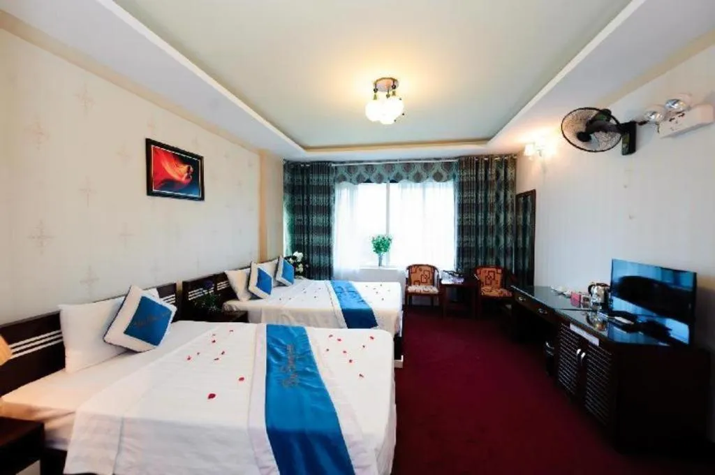 Bed in Hanoi Dai Duong Hotel 1