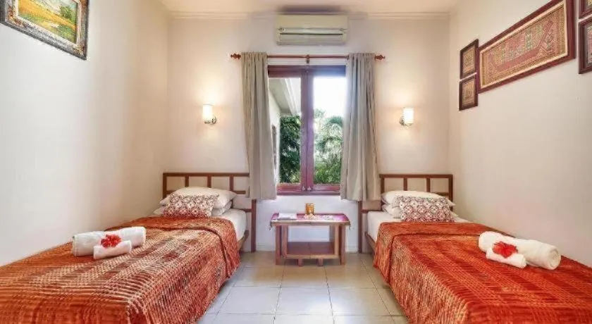 Bed in Al-Isha Dharamshala