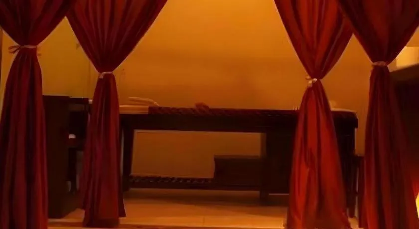 Bed in Al-Isha Dharamshala