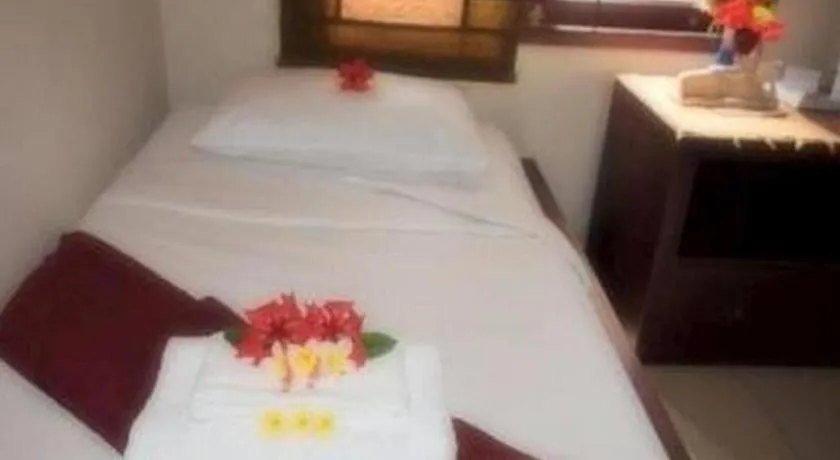 Bed in Al-Isha Dharamshala