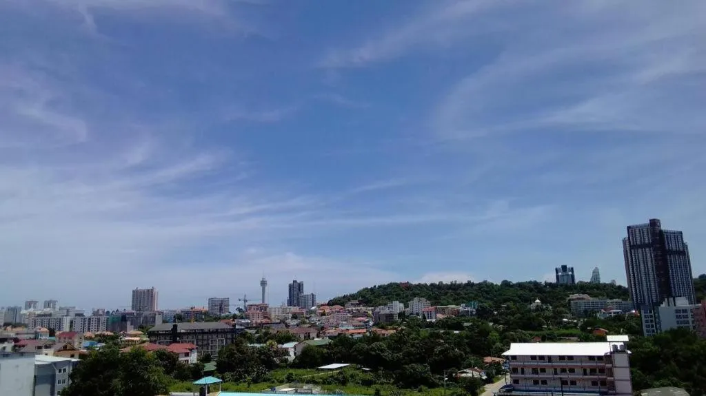 Phuphaya Resort Pattaya