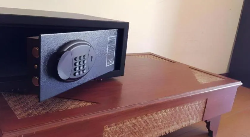 Phuphaya Resort Pattaya