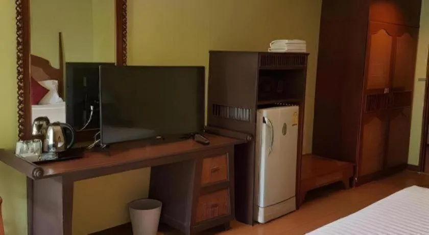 Phuphaya Resort Pattaya