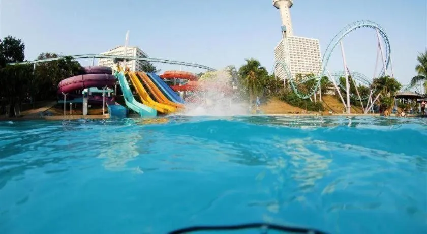 Phuphaya Resort Pattaya