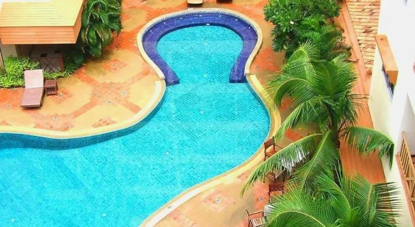 Phuphaya Resort Pattaya