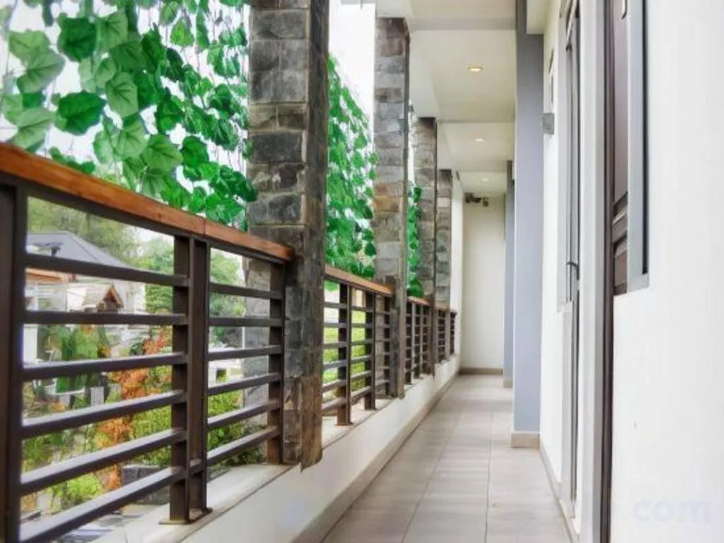 Lotus Bandung Hotel, Cafe, and Meeting Place