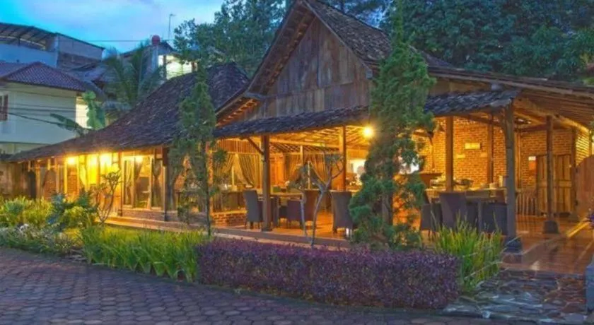 Lotus Bandung Hotel, Cafe, and Meeting Place