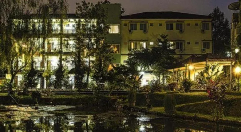 Lotus Bandung Hotel, Cafe, and Meeting Place