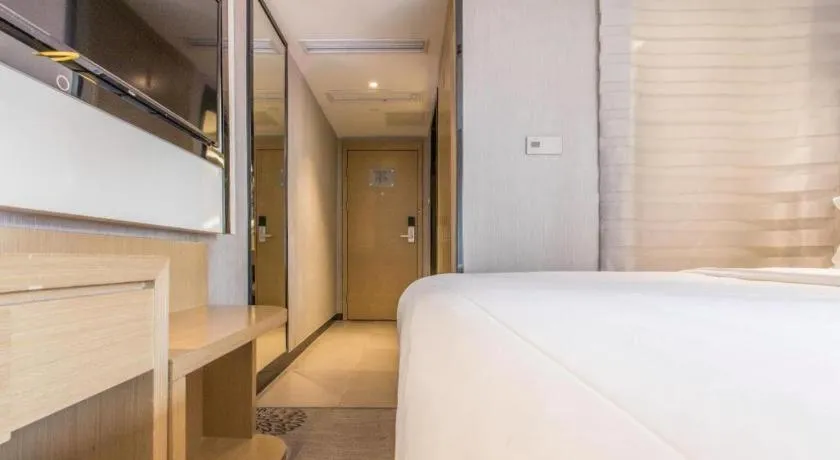 Bed in Lavande Hotel Shanghai Railway Station Branch