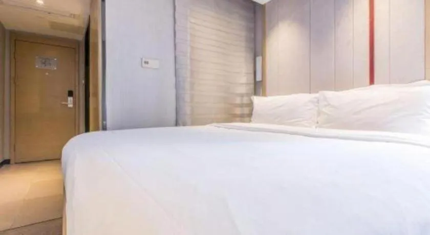 Bed in Lavande Hotel Shanghai Railway Station Branch