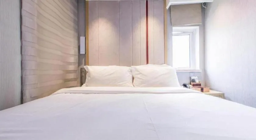 Bed in Lavande Hotel Shanghai Railway Station Branch