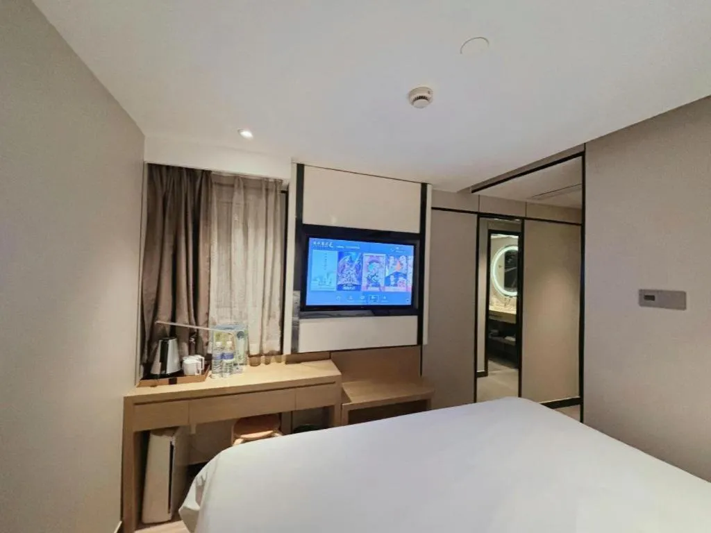 Bed in Lavande Hotel Shanghai Railway Station Branch