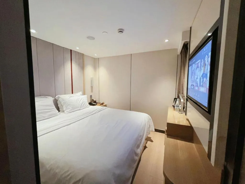 Bed in Lavande Hotel Shanghai Railway Station Branch