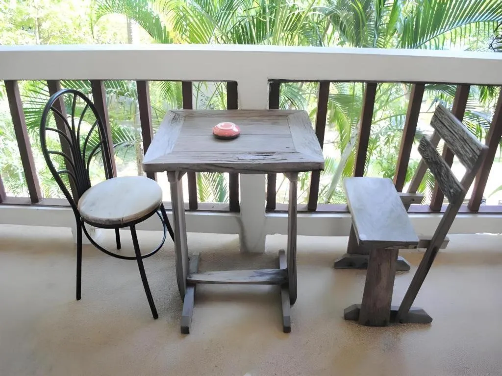 Baan Suan Sook Resort