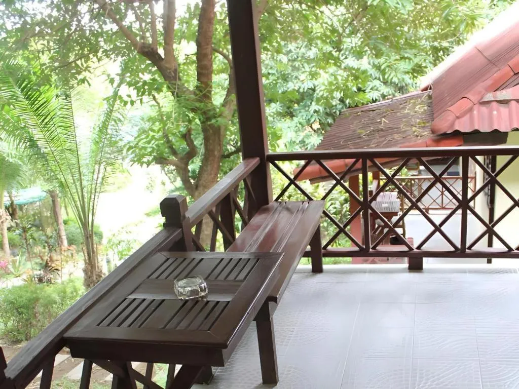 Baan Suan Sook Resort