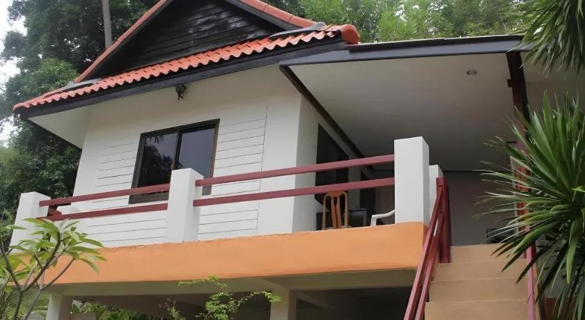 Baan Suan Sook Resort