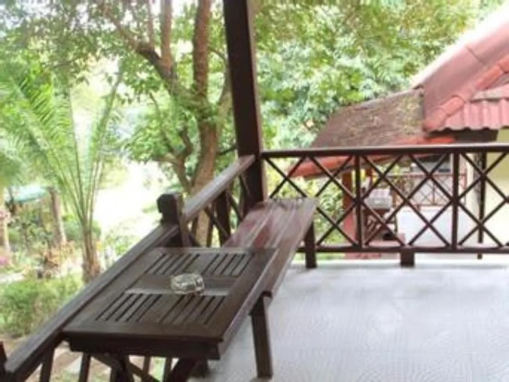 Baan Suan Sook Resort