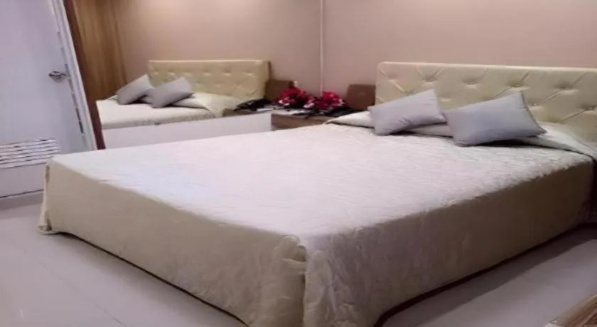 Bed in Score Birds Hotel