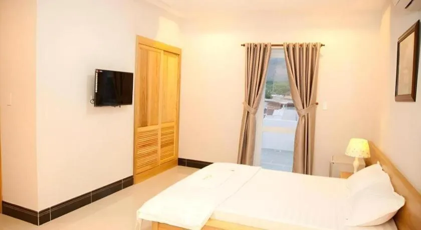 Bed in Seaview Long Hai Hotel