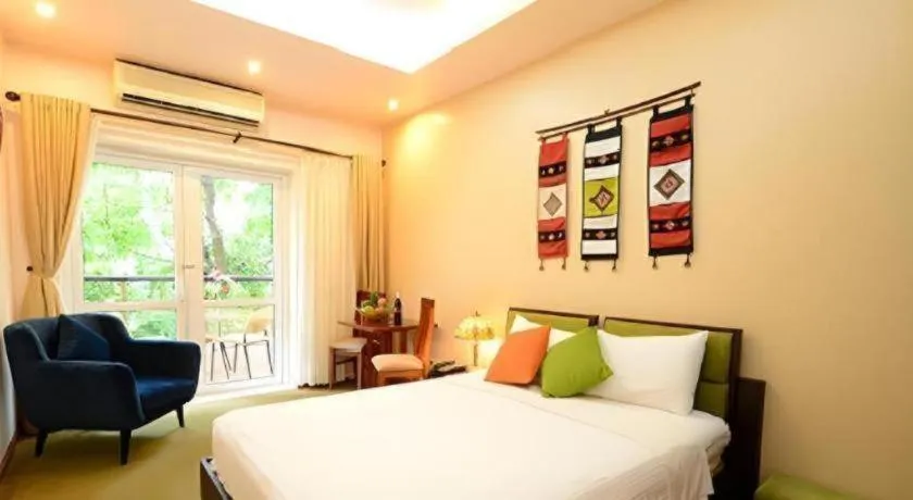 Bed in Artisan Boutique Hotel