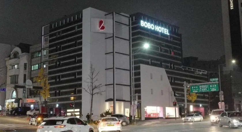 Bobo Hotel Hongdae