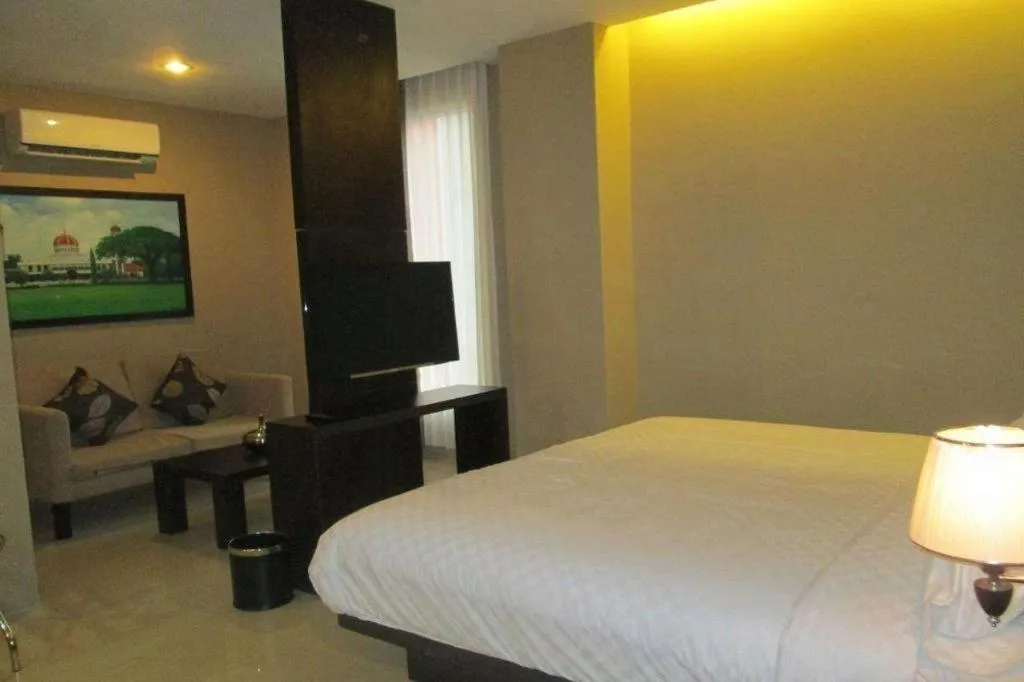 Bed in Hotel Betha Subang