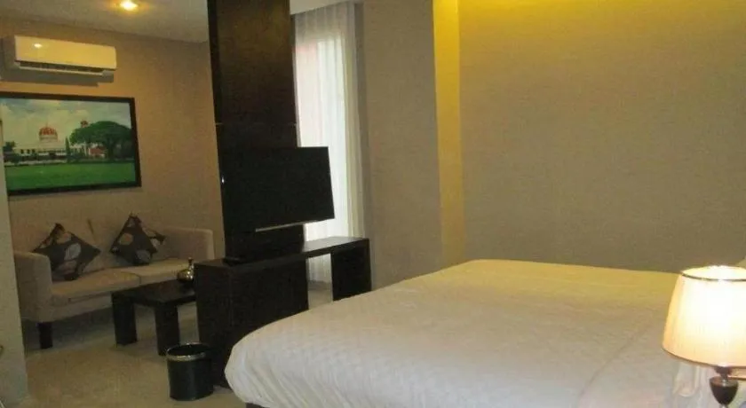 Bed in Hotel Betha Subang