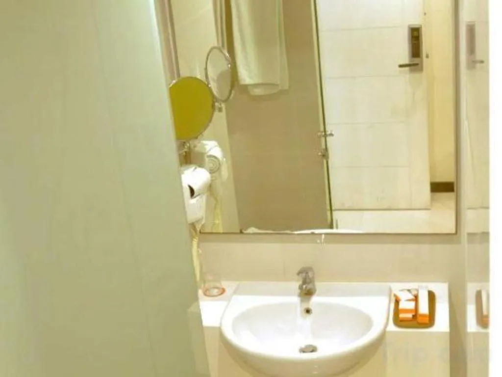 Everbright Ambon Hotel