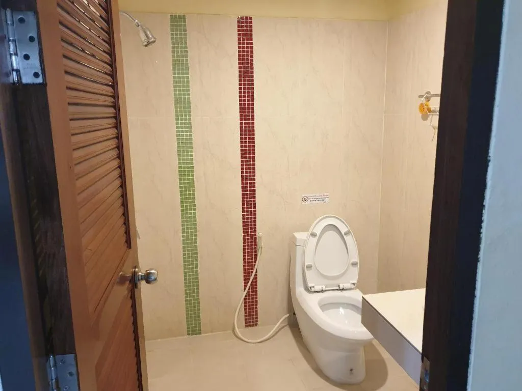 Friends House Resort