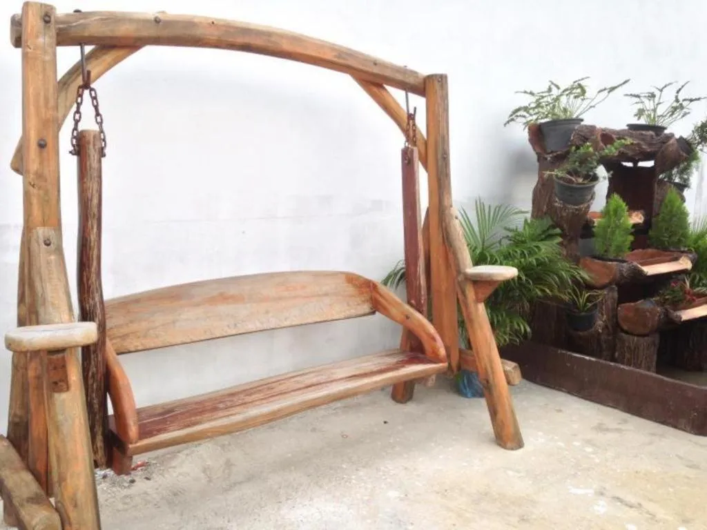 Friends House Resort