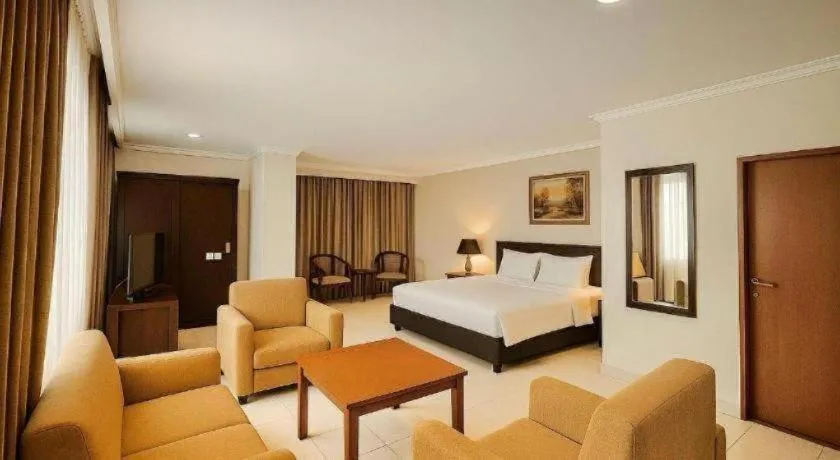 Bed in Plaza Hotel Tegal
