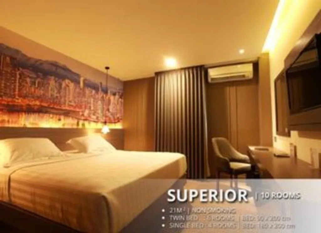 Bed in Plaza Hotel Tegal