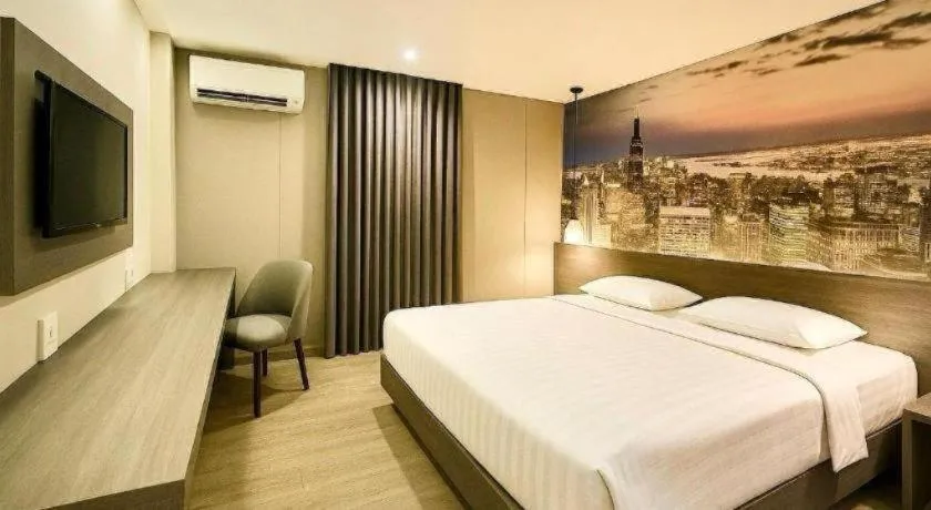 Bed in Plaza Hotel Tegal