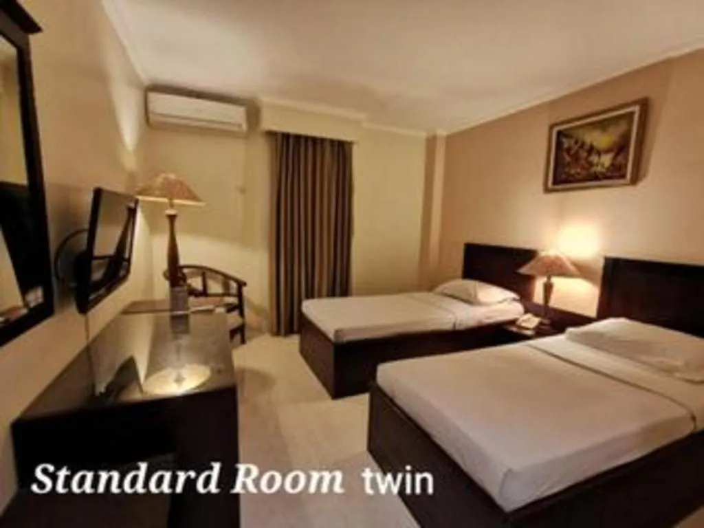 Bed in Plaza Hotel Tegal