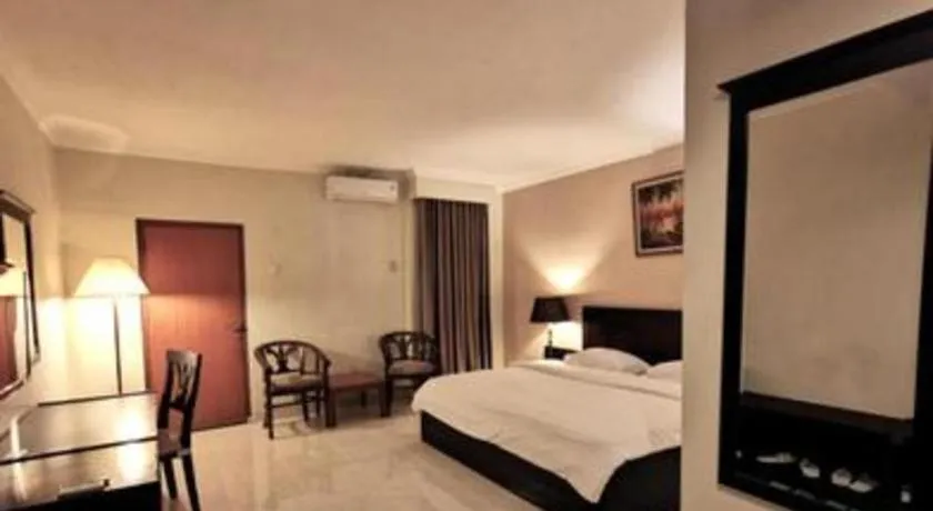 Bed in Plaza Hotel Tegal