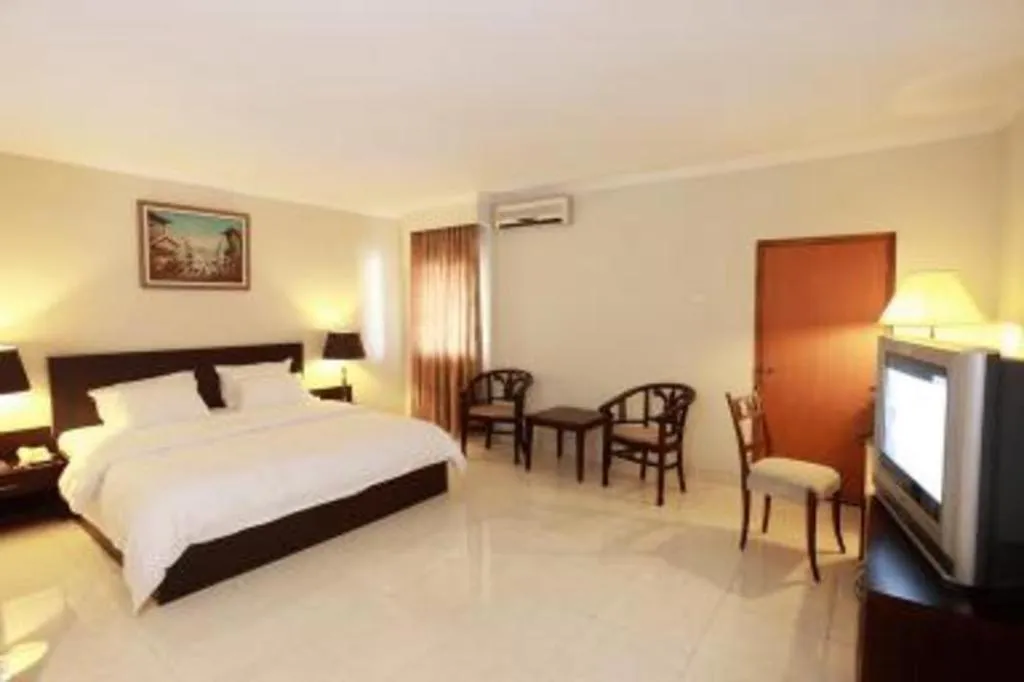 Bed in Plaza Hotel Tegal