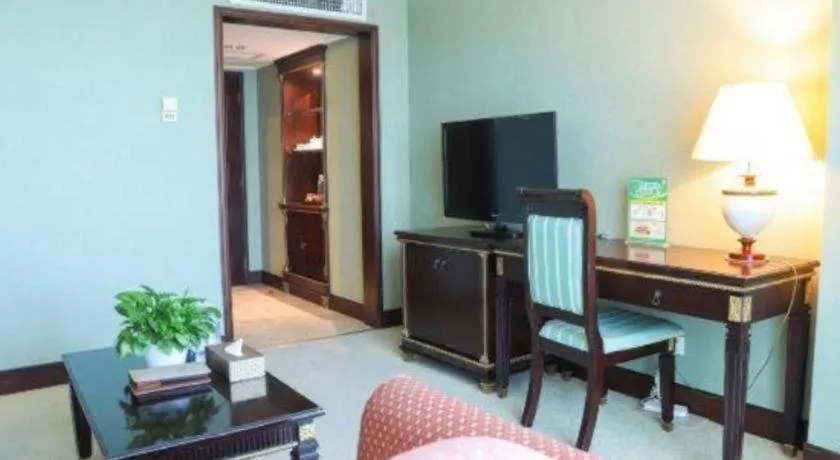 Golden Sea View Hotel Haikou