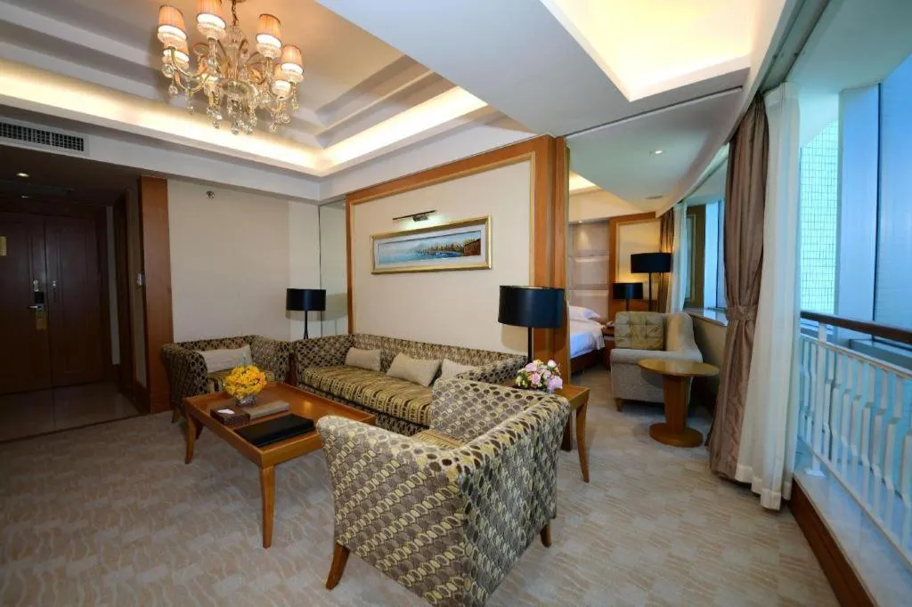 Golden Sea View Hotel Haikou