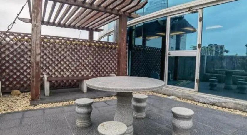 Golden Sea View Hotel Haikou