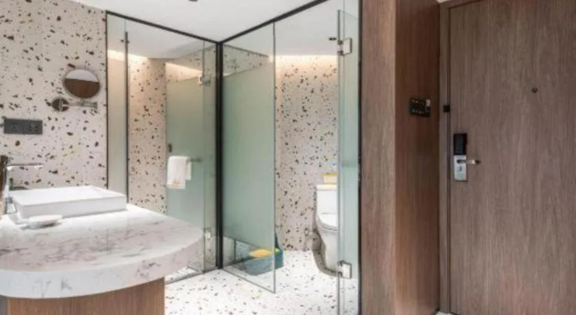 Golden Sea View Hotel Haikou