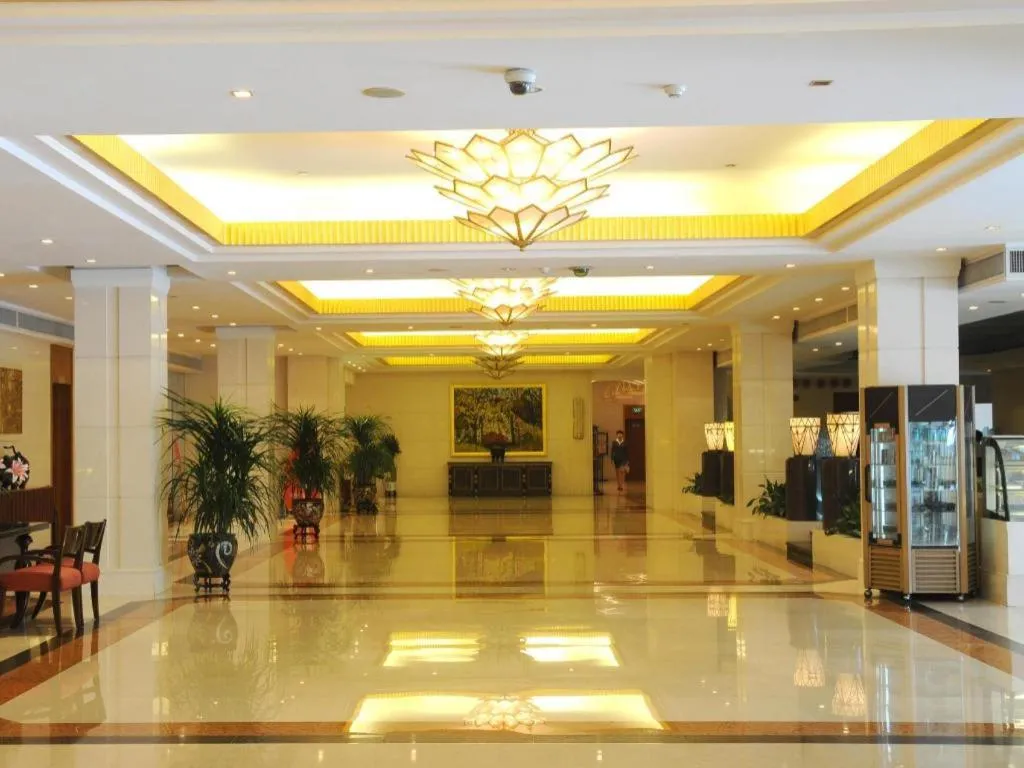 Golden Sea View Hotel Haikou