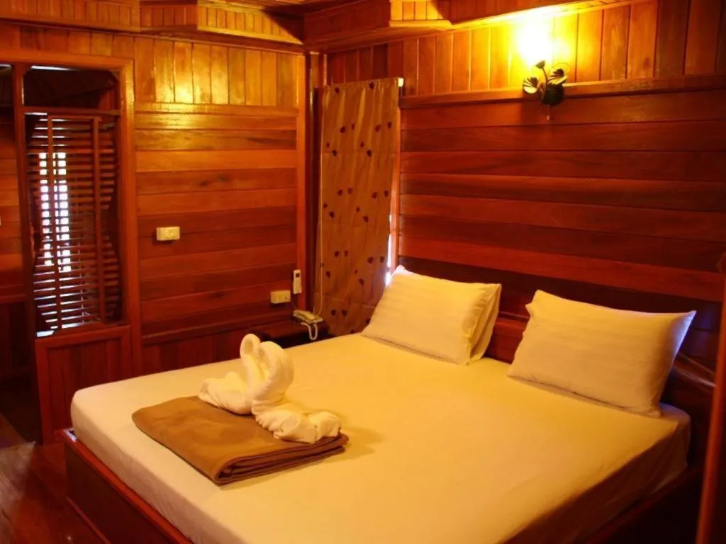 Bed in Sabai Ez Hotel
