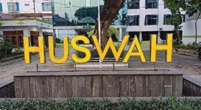 Hotel Huswah Airport