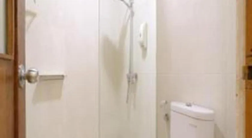 Hotel Huswah Airport