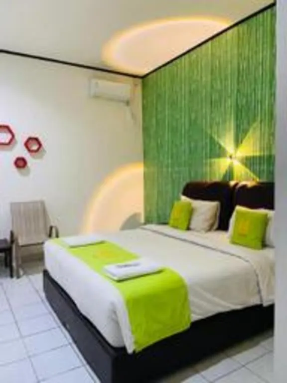 Bed in Hotel Huswah Airport