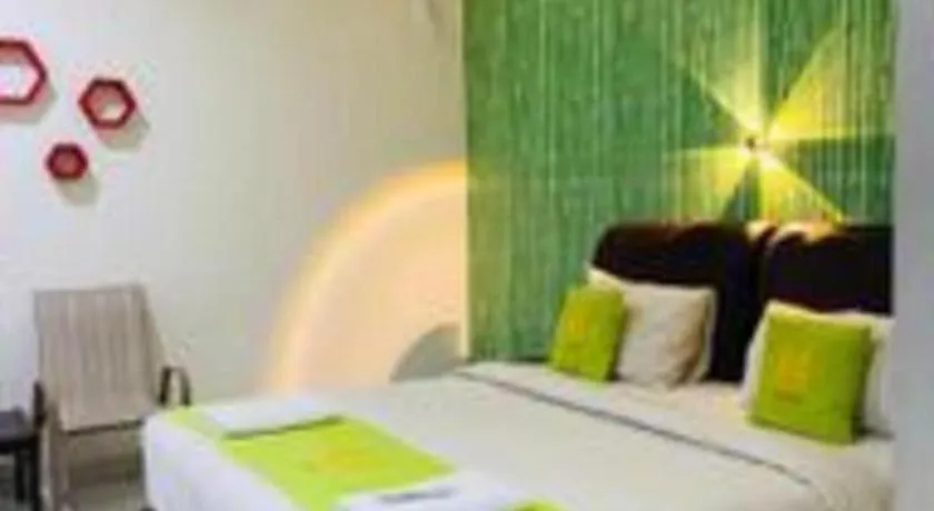 Bed in Hotel Huswah Airport