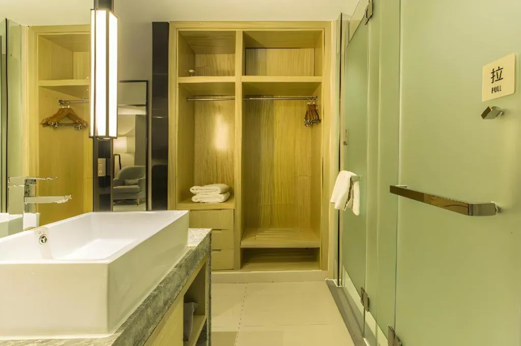 Echarm Hotel Beihai Railway Station