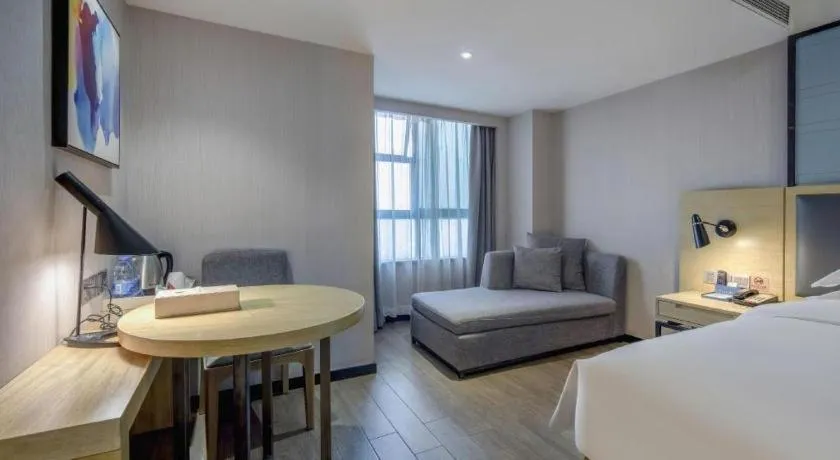 Bed in Echarm Hotel Beihai Railway Station