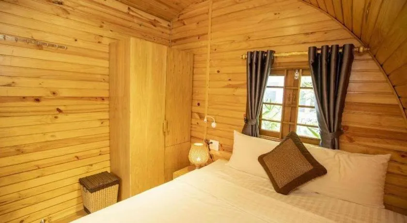 Bed in Doan Gia Resort